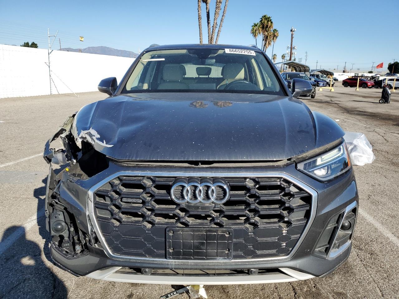 2022 Audi Q5 Premium Plus 45 - Image 5