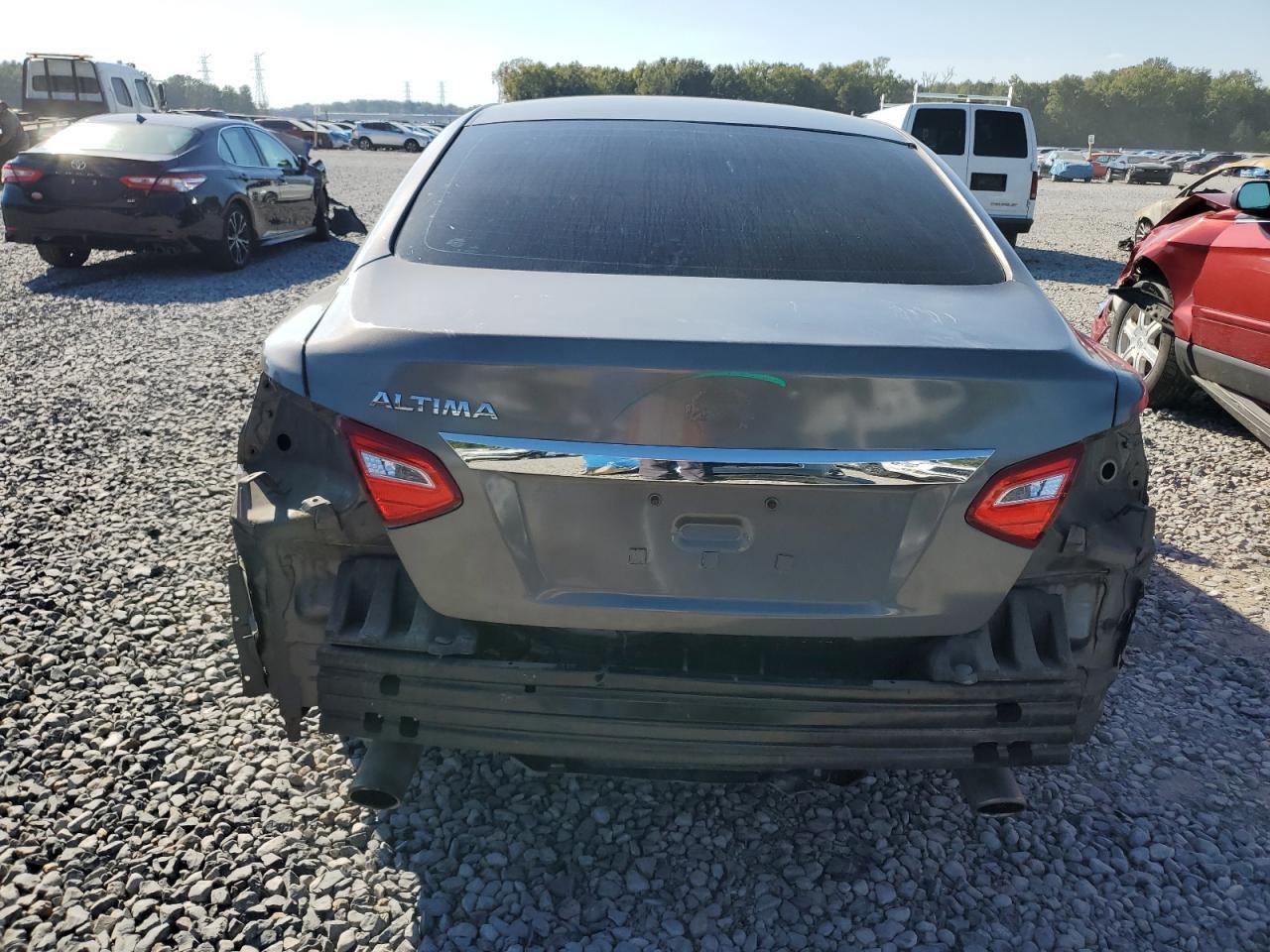 2016 Nissan Altima 2.5 - Фото 6