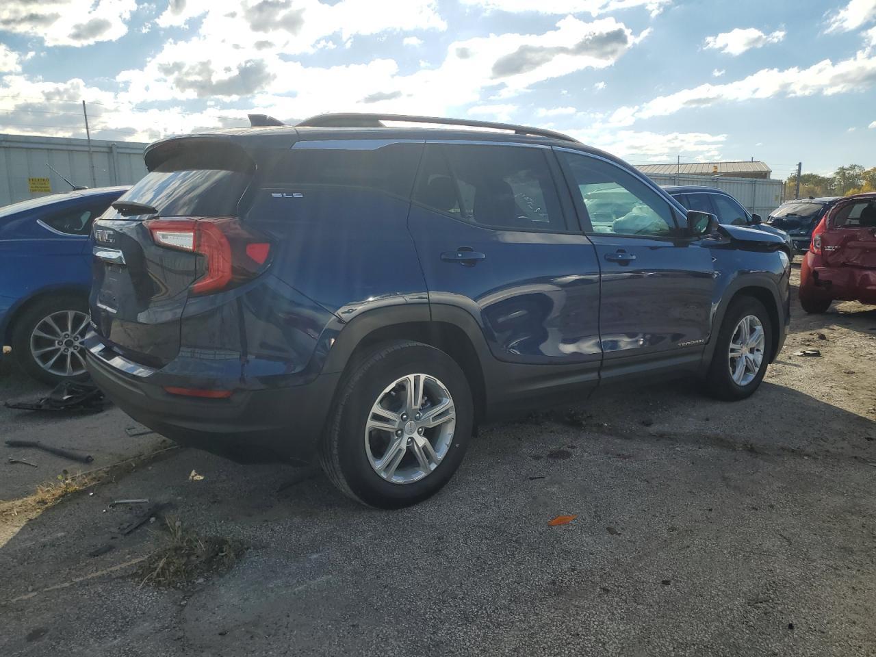 2023 GMC Terrain Sle - Фото 3