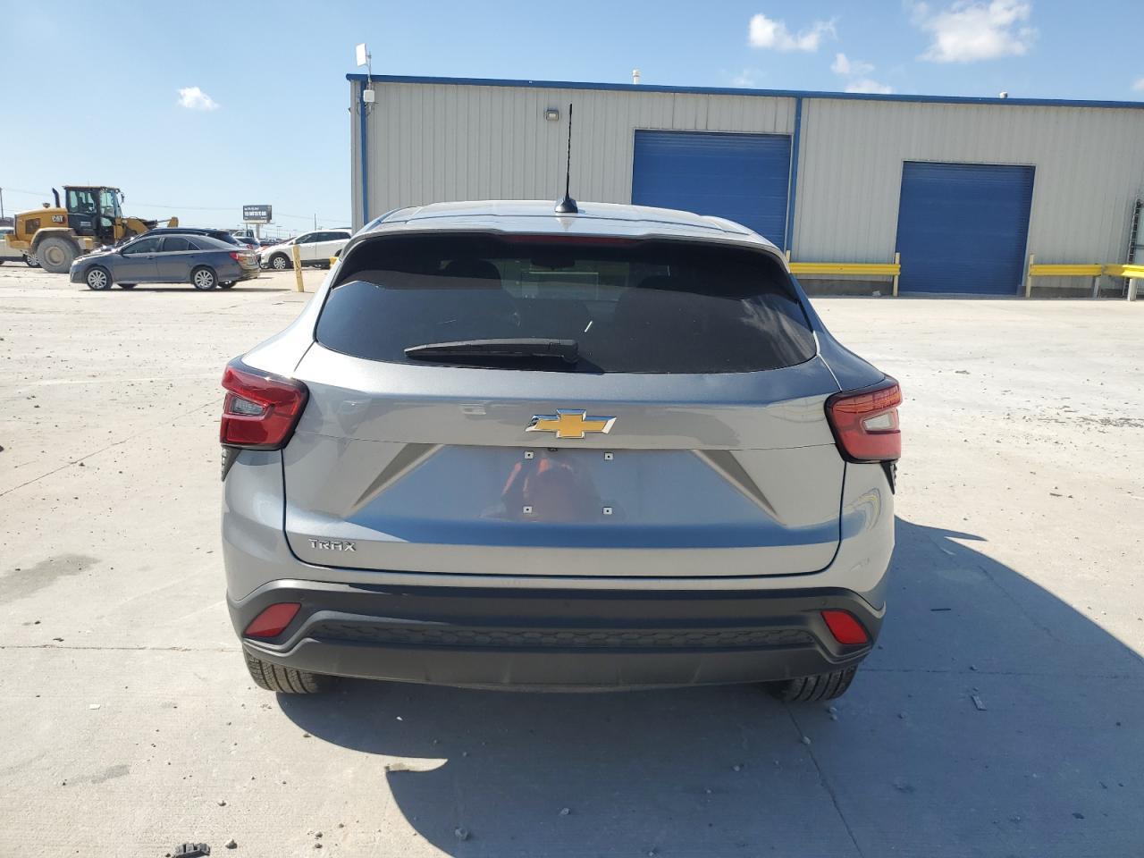 2025 Chevrolet Trax Ls - Фото 6