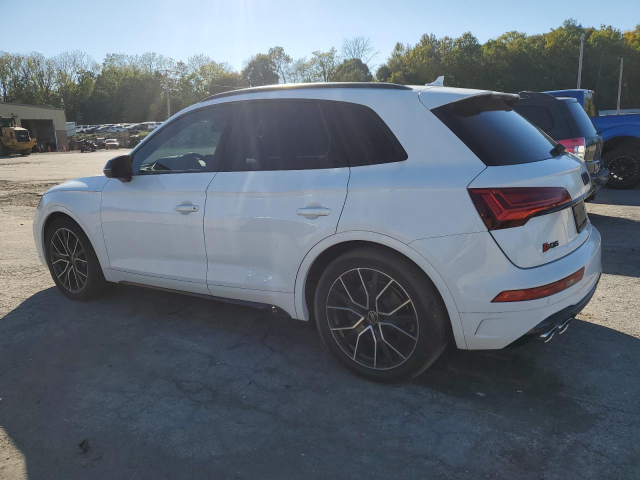 2022 Audi Sq5 Premium Plus - Фото 2