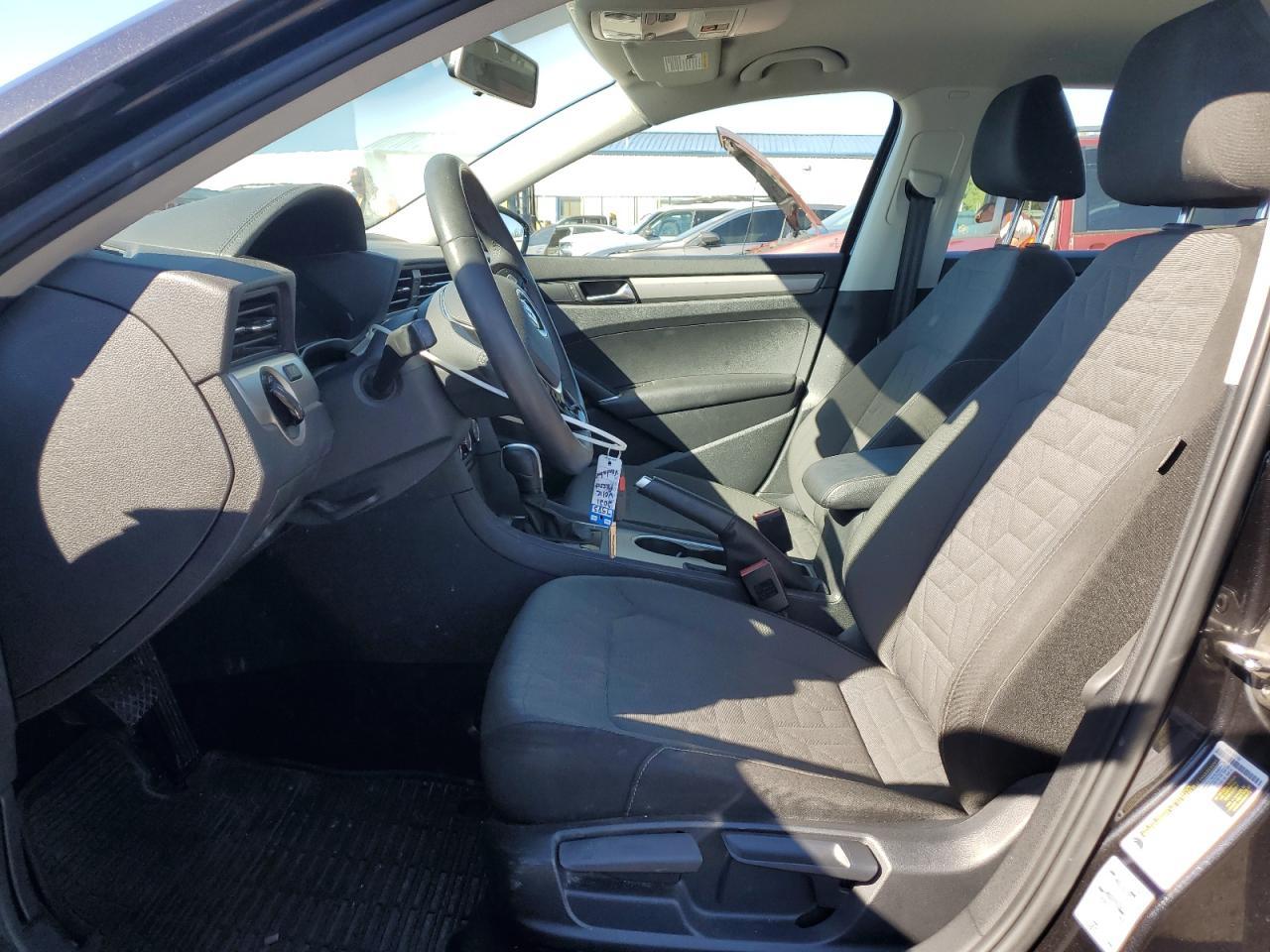 2021 Volkswagen Passat S - Image 7