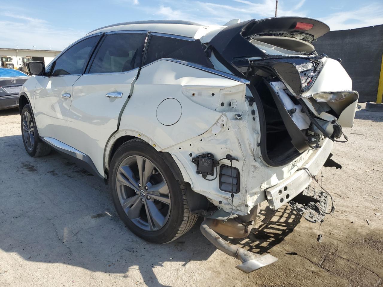 2020 Nissan Murano Platinum - Фото 2