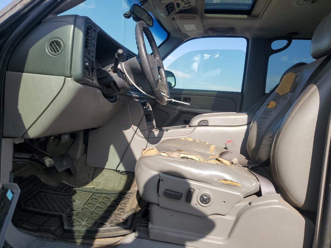 2004 Chevrolet Tahoe K1500 - Фото 7