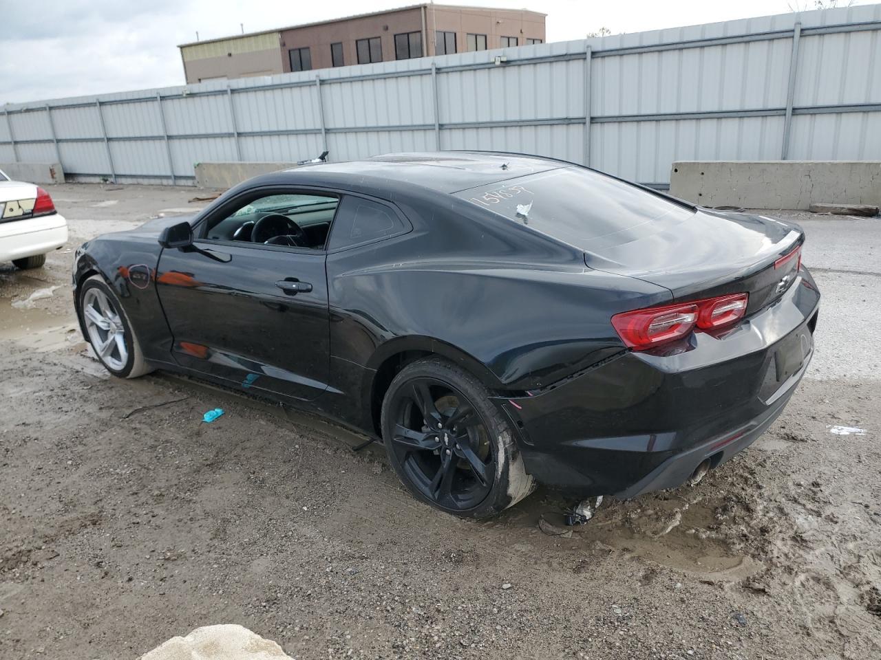 2021 Chevrolet Camaro Lz - Фото 2