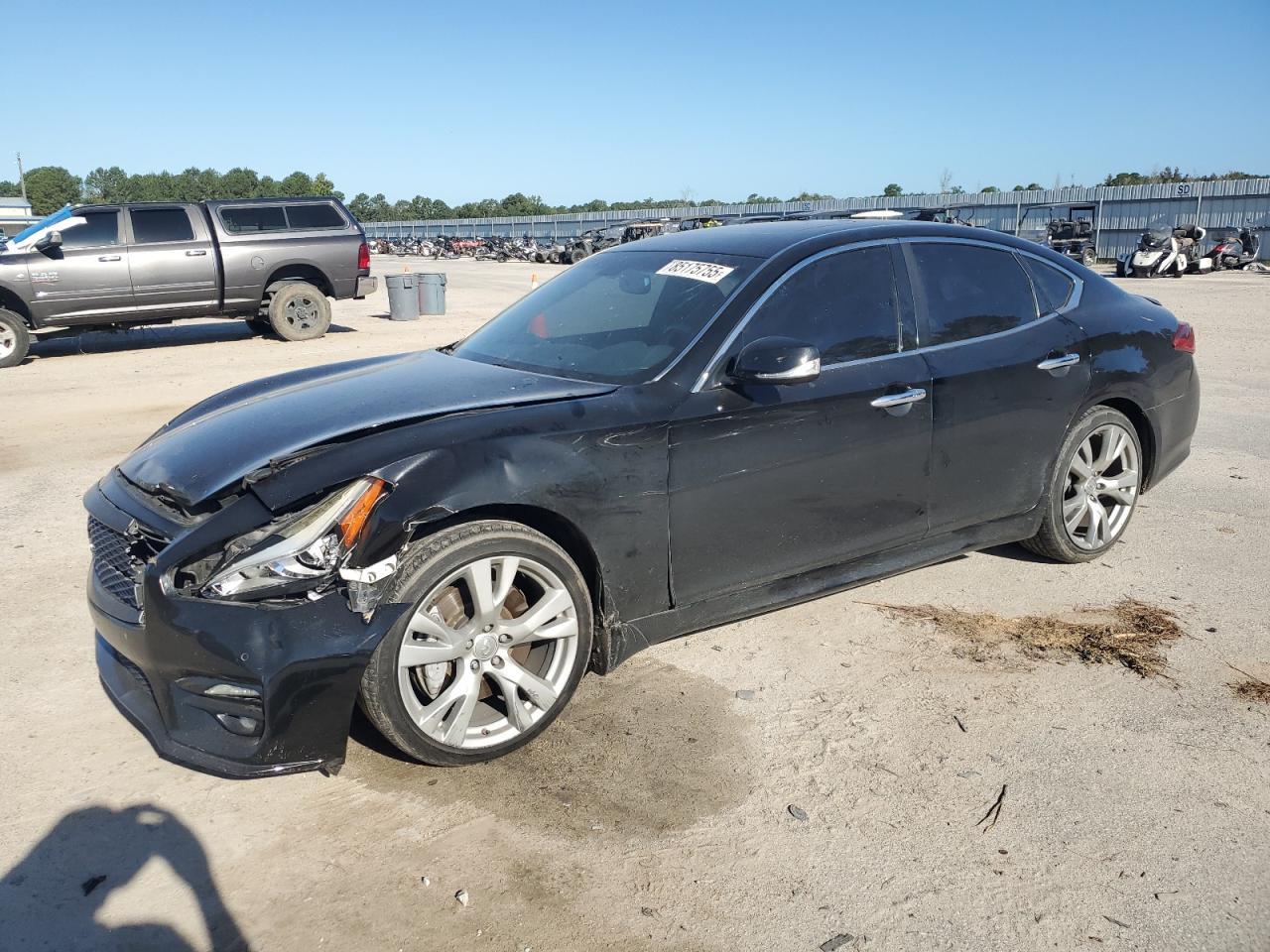 2016 Infiniti Q70 3.7
