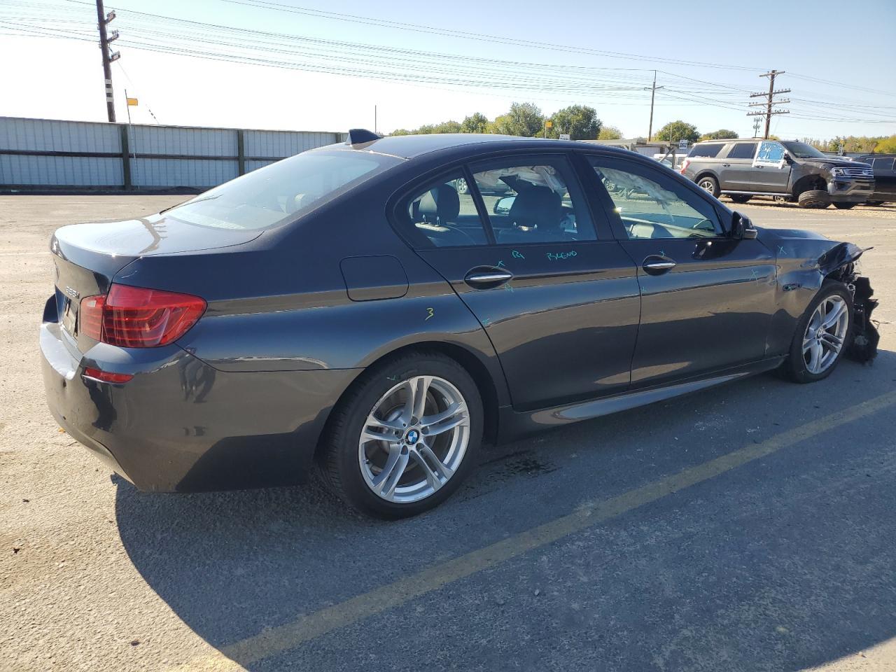 2015 BMW 528 I - Фото 3