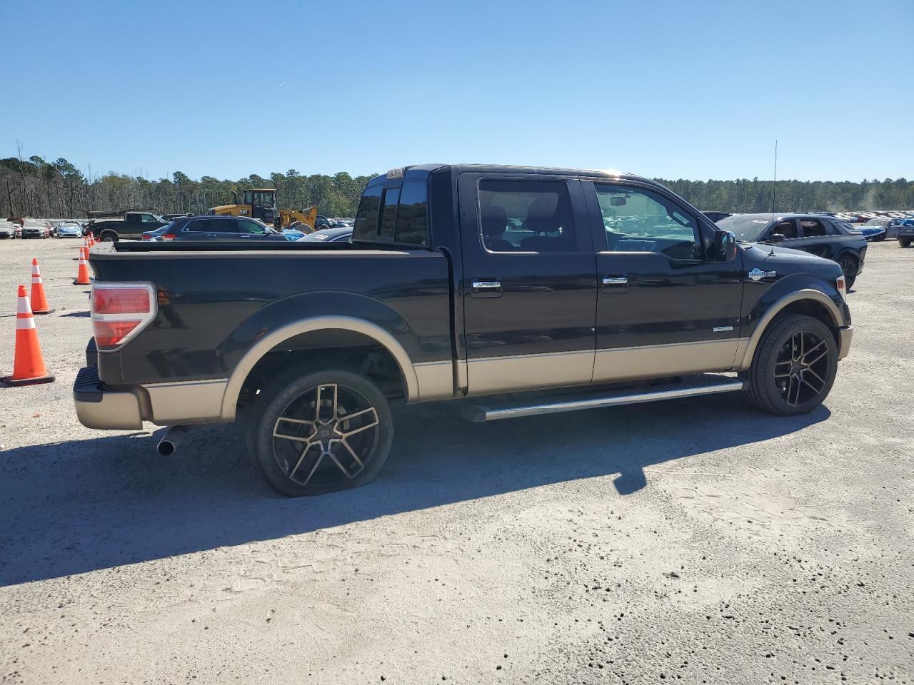 2014 Ford F150 Supercrew - Image 3