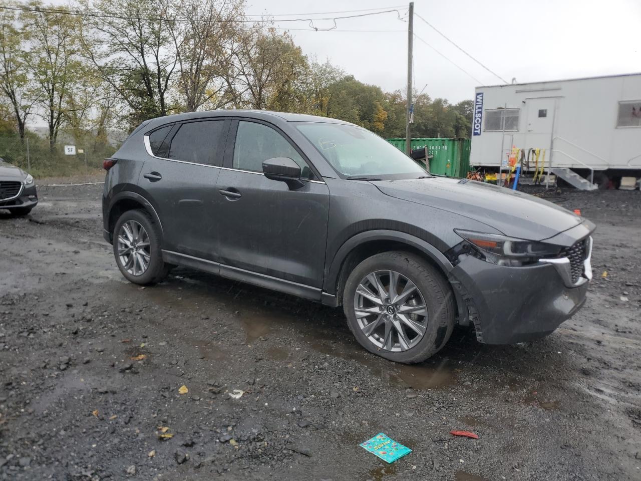 2024 Mazda Cx-5 Premium - Image 4