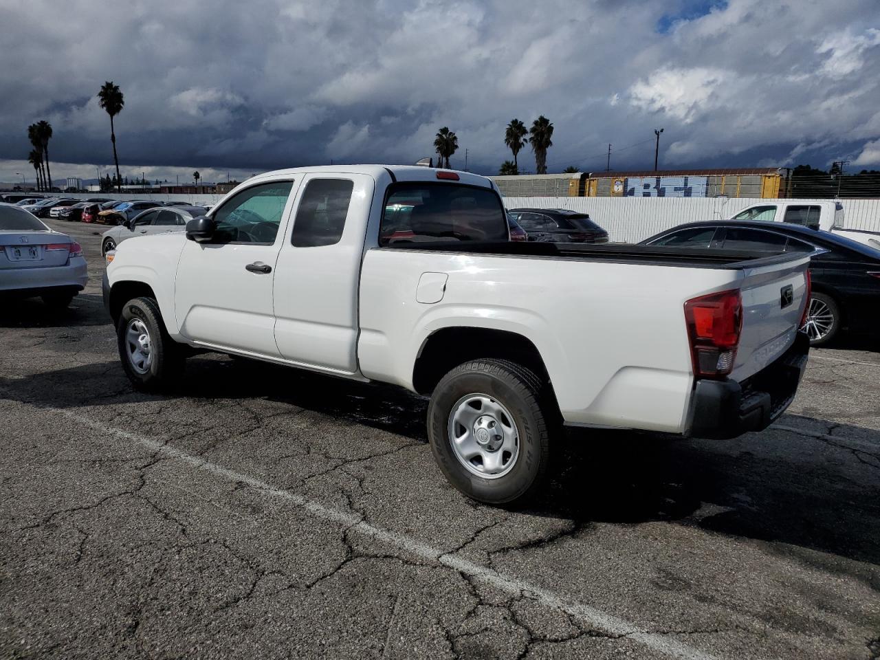 2021 Toyota Tacoma Access Cab - Image 2