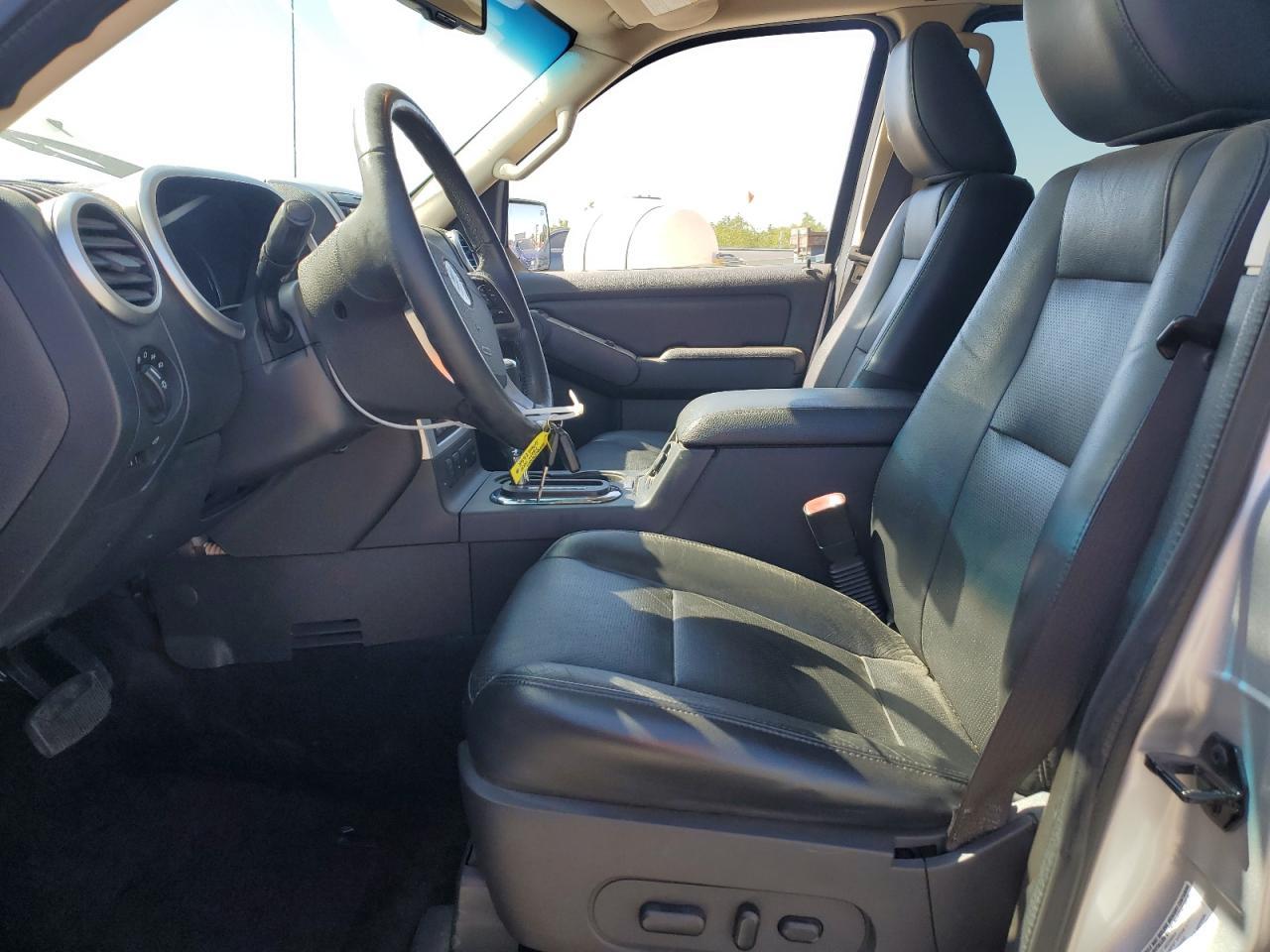 2010 Mercury Mountaineer Premier - Фото 7