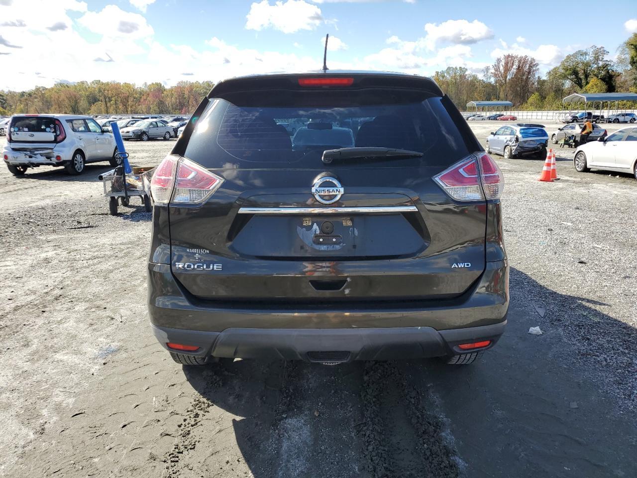 2015 Nissan Rogue S - Image 6