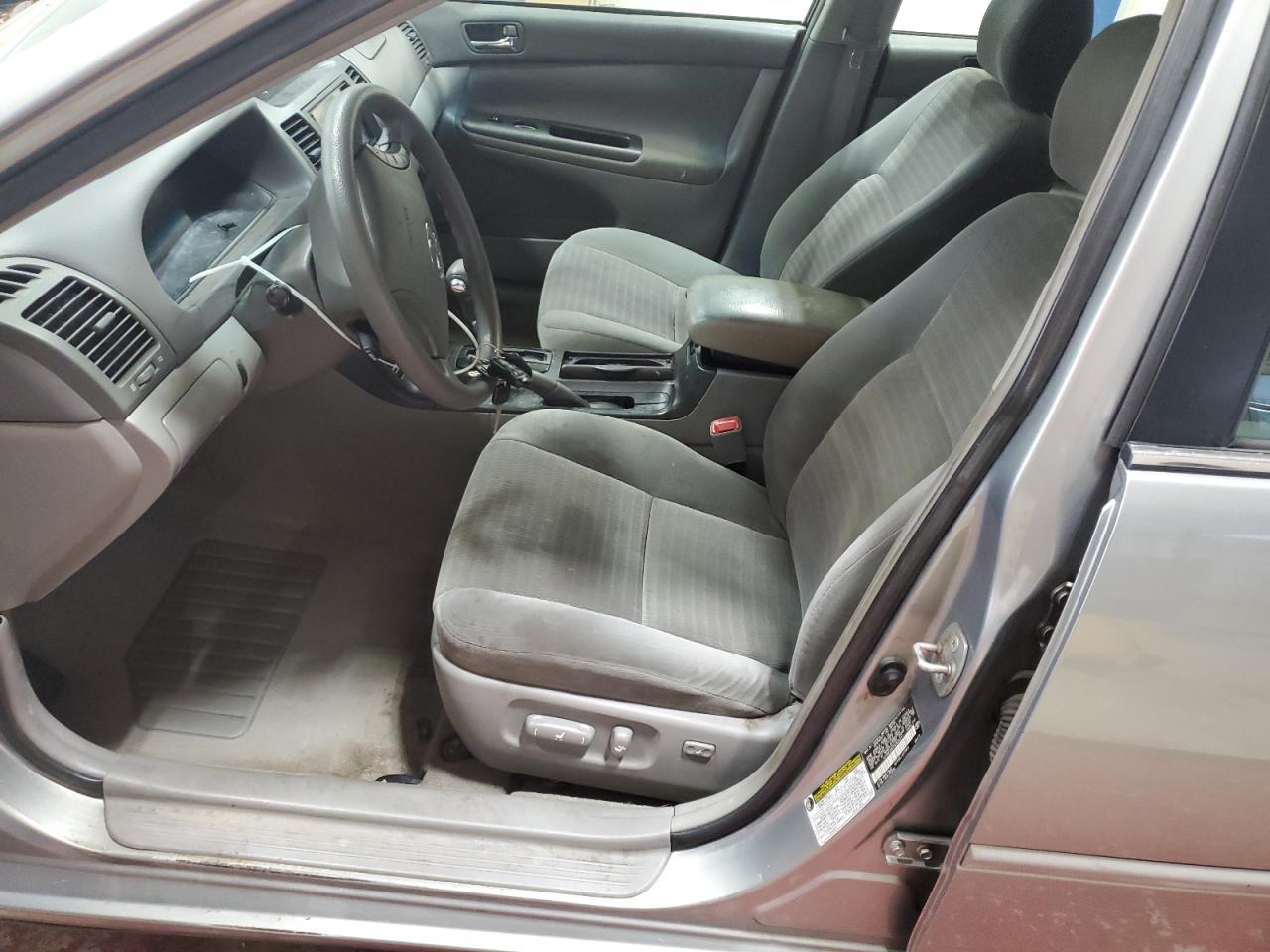 2005 Toyota Camry Le - Фото 7