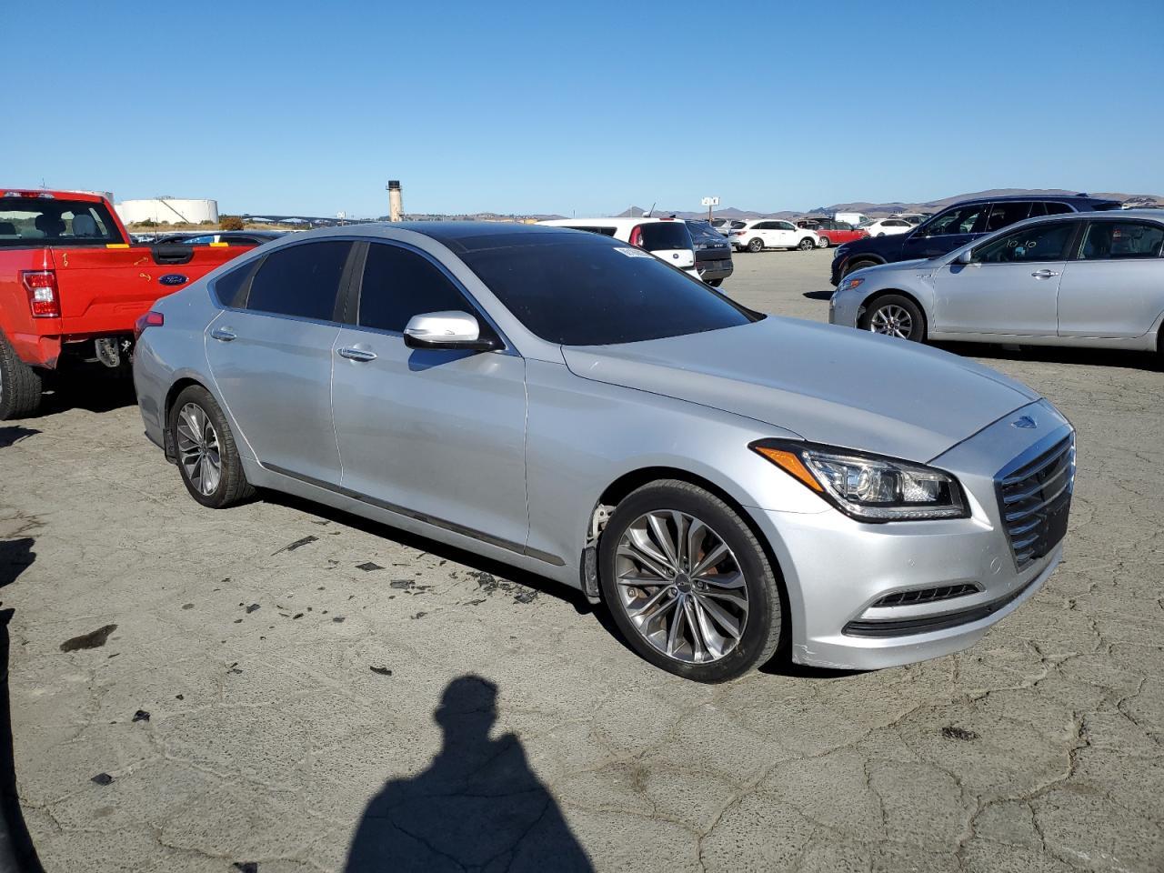 2015 Hyundai Genesis 3.8L - Фото 4