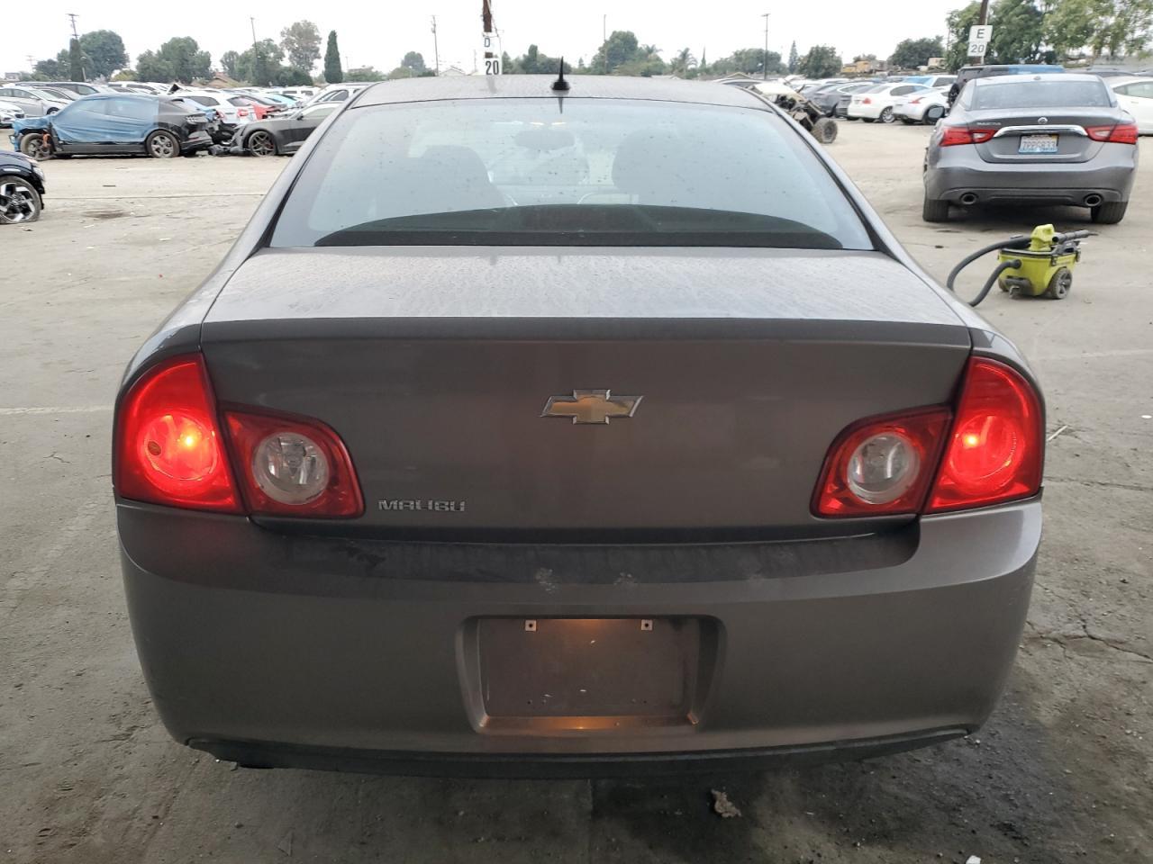 2011 Chevrolet Malibu Ls - Фото 6