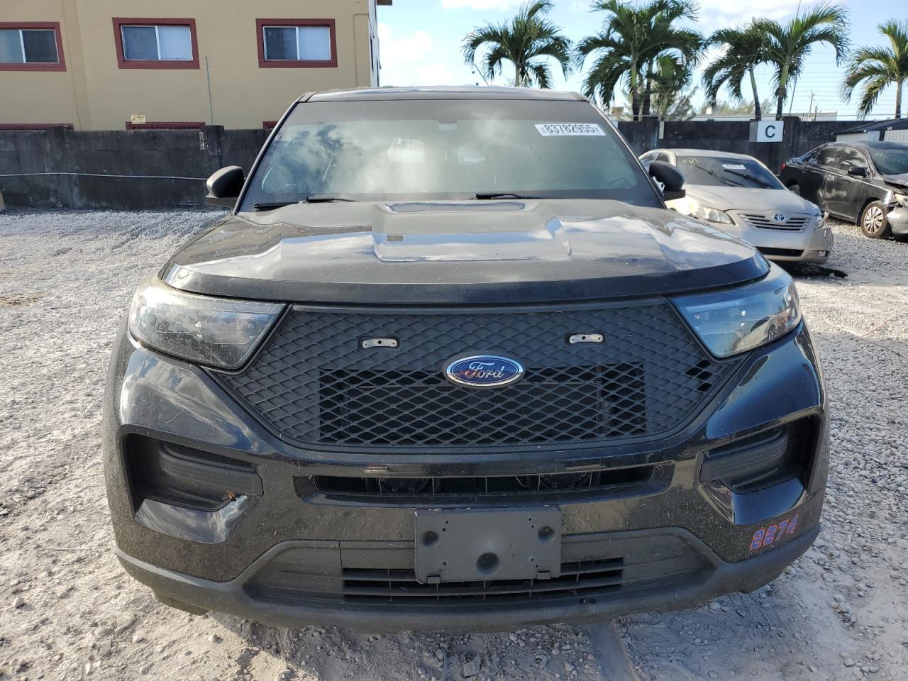 2022 Ford Explorer Police Interceptor - Image 5