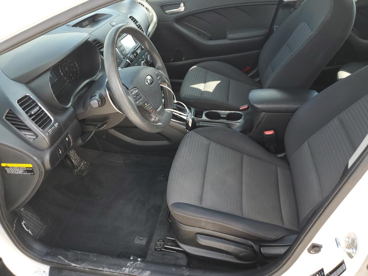 2017 Kia Forte Lx - Image 7