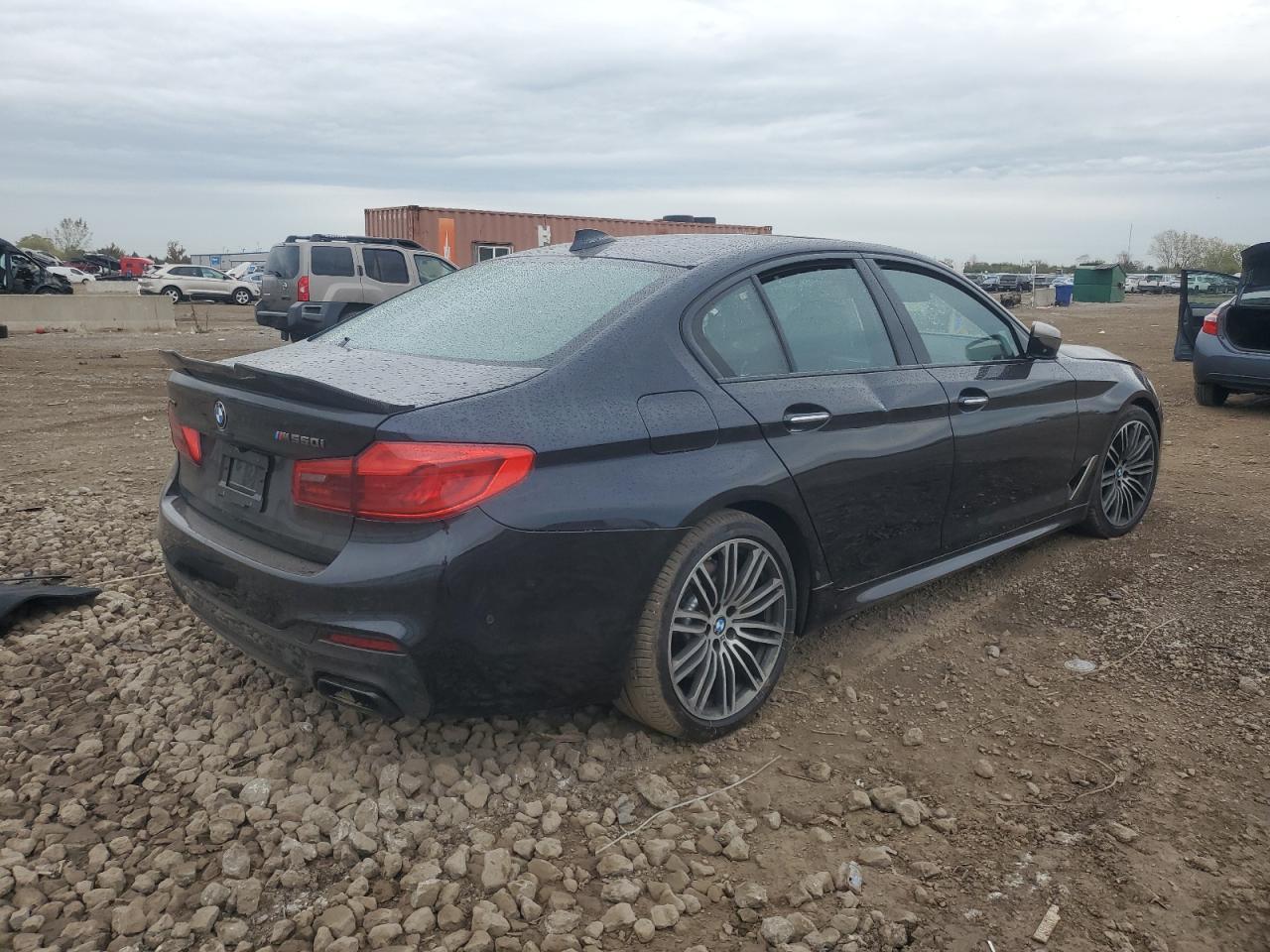 2018 BMW M550Xi - Image 3