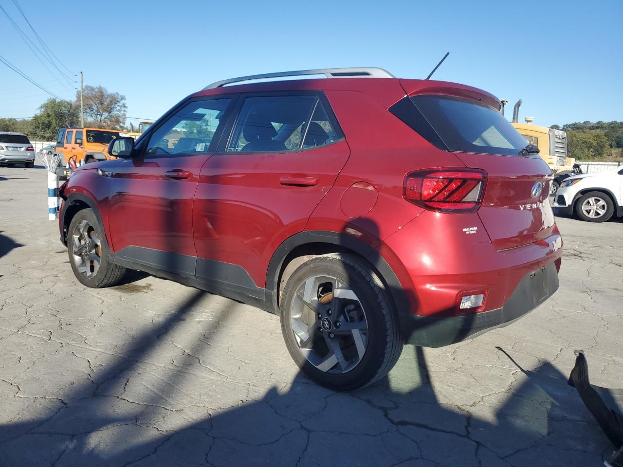 2024 Hyundai Venue Limited - Фото 2