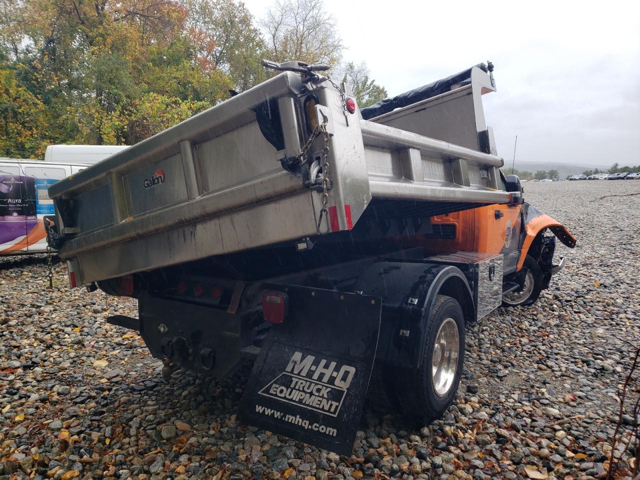 2022 Ford F550 Super Duty - Фото 3