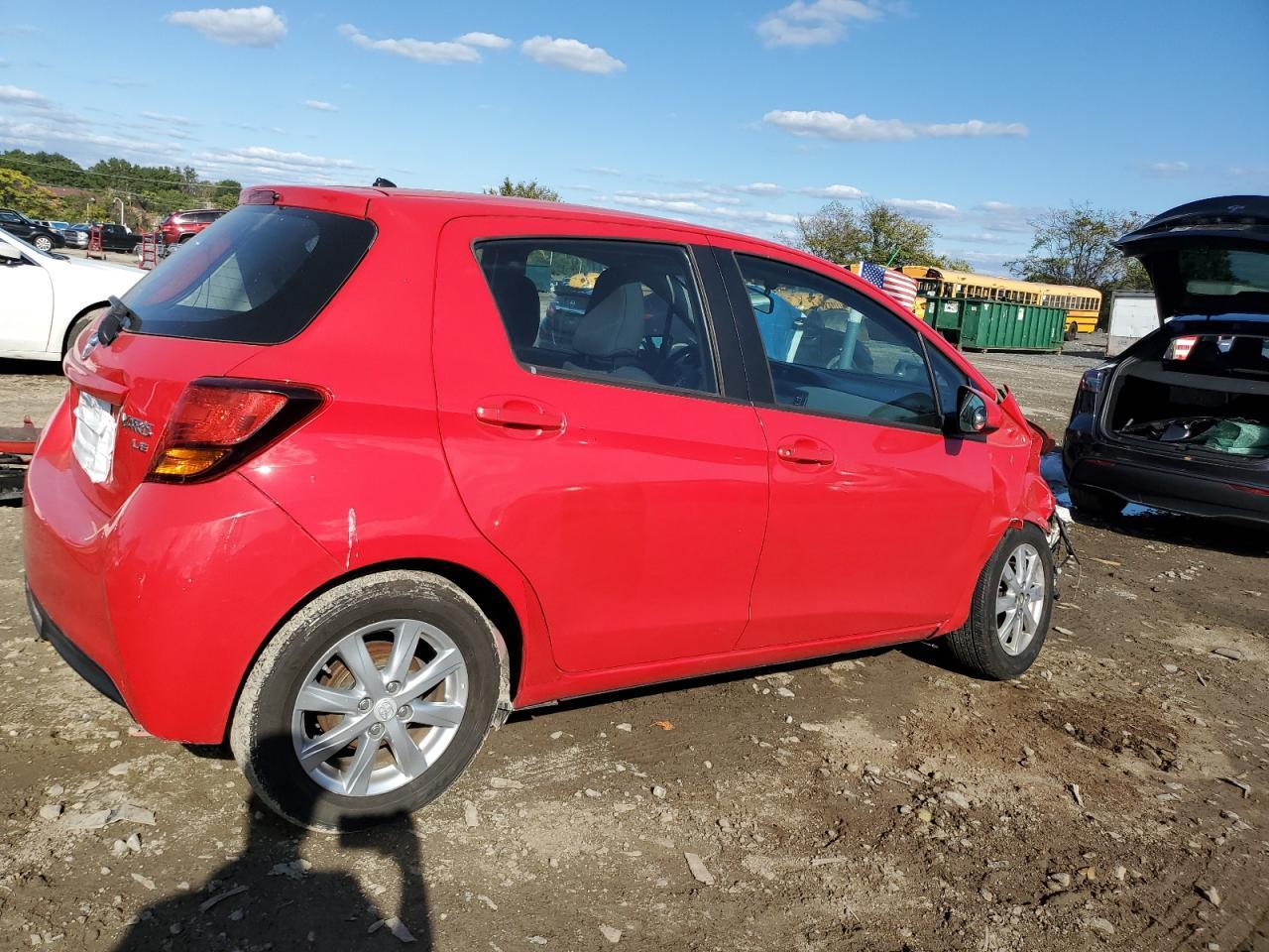 2015 Toyota Yaris - Фото 3