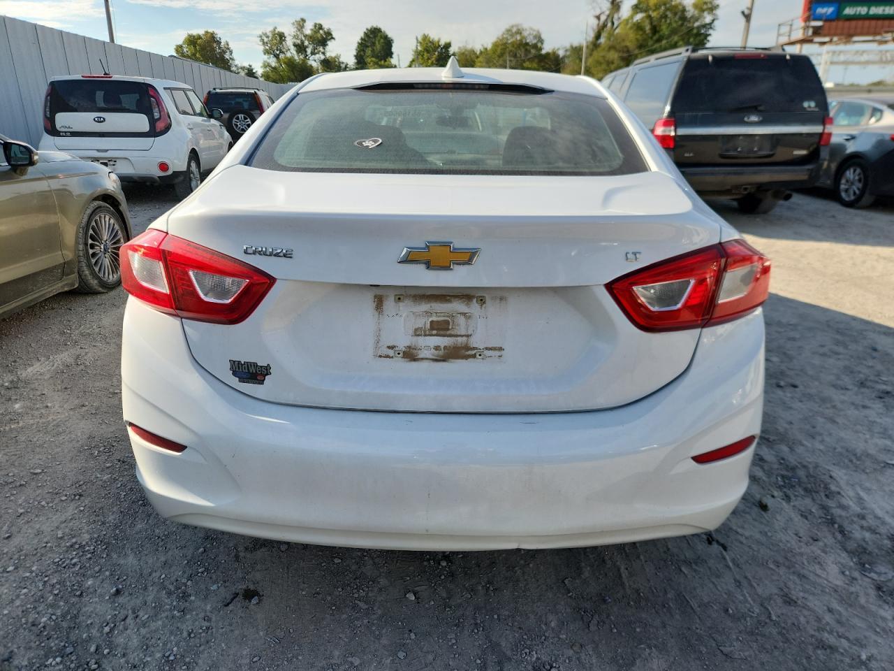 2019 Chevrolet Cruze Lt - Image 6
