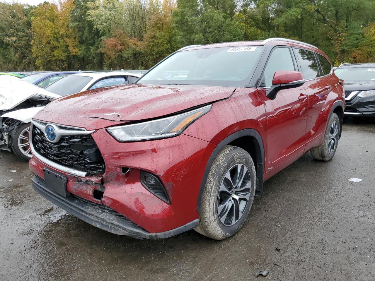 2022 Toyota Highlander Hybrid Xle