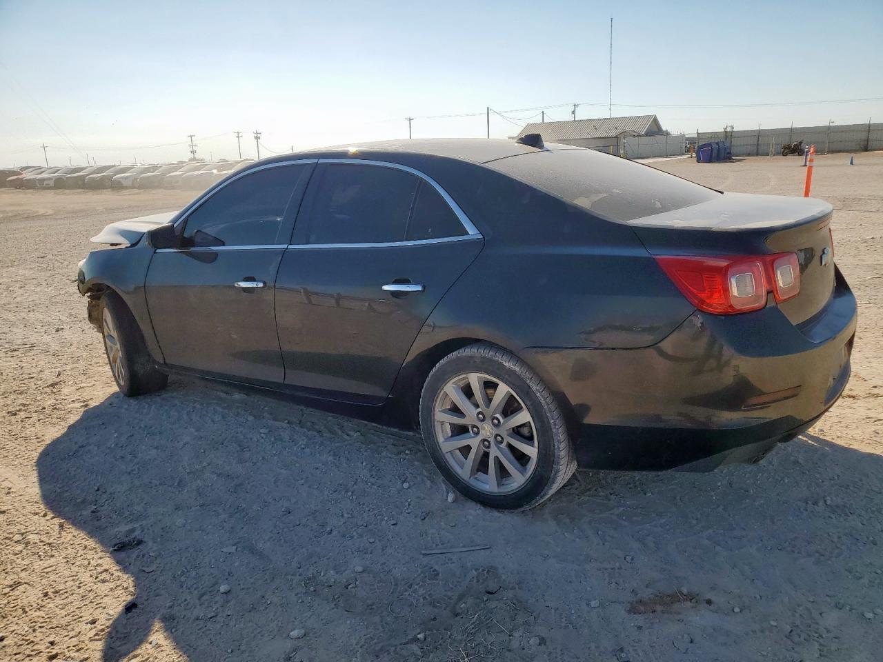 2013 Chevrolet Malibu Ltz - Image 2