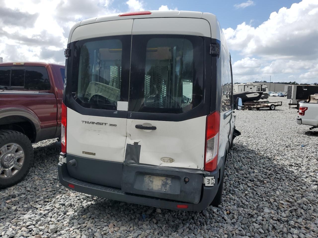 2015 Ford Transit T-350 - Фото 6