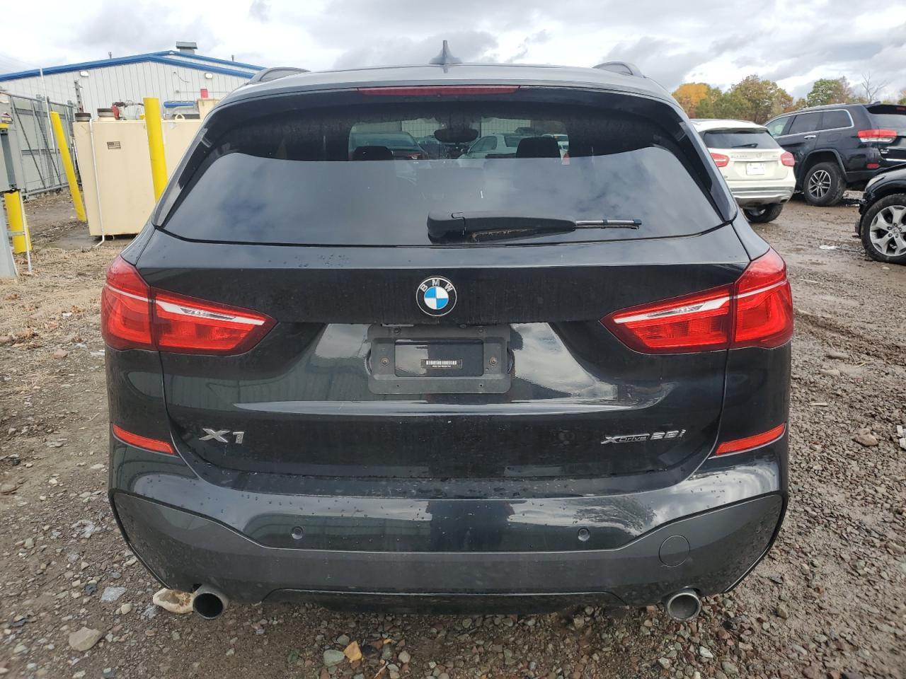 2019 BMW X1 xDrive28I - Фото 6