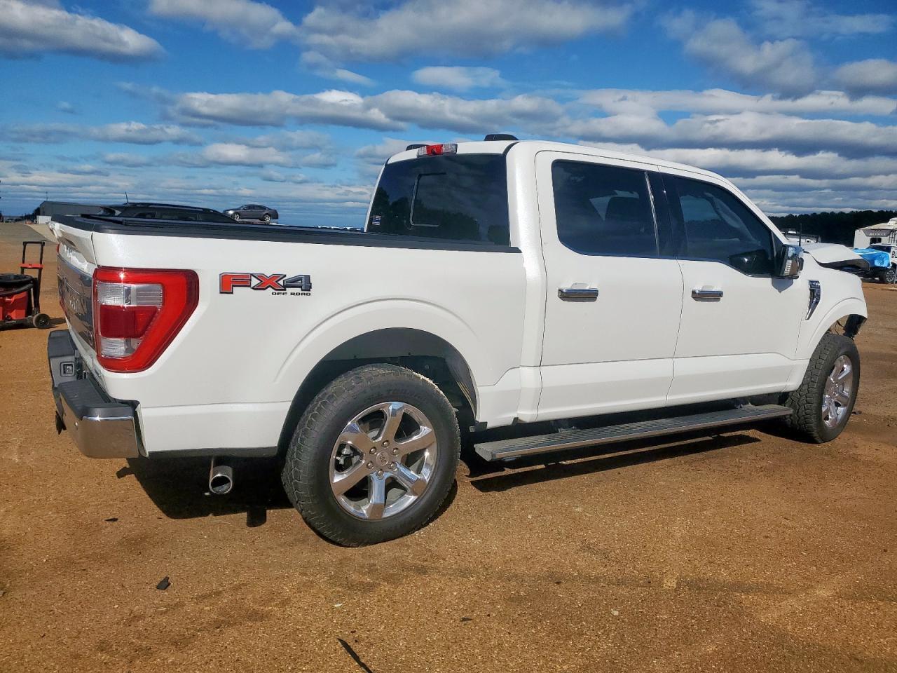 2023 Ford F150 Supercrew - Image 3