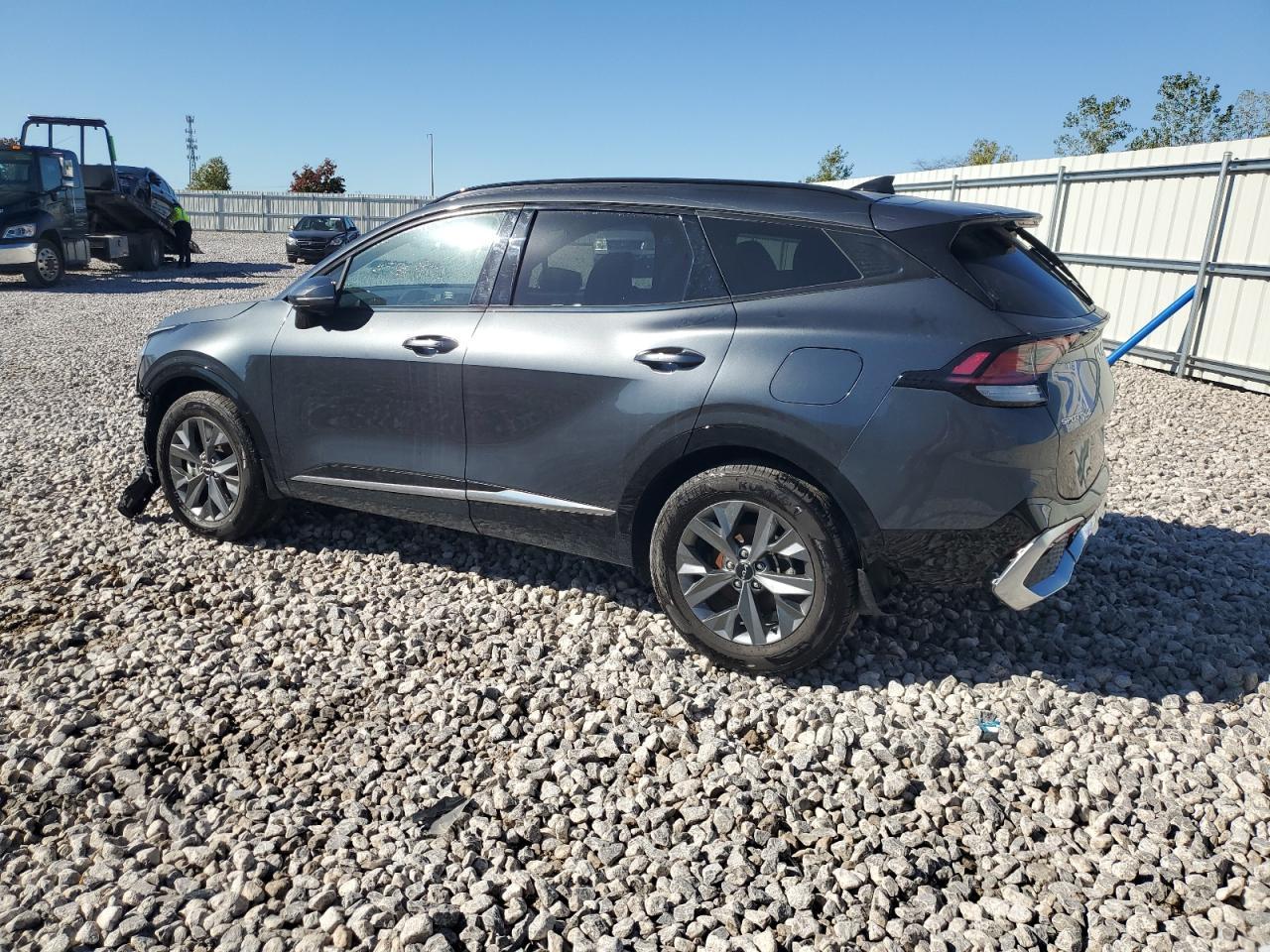 2023 Kia Sportage Sx - Фото 2