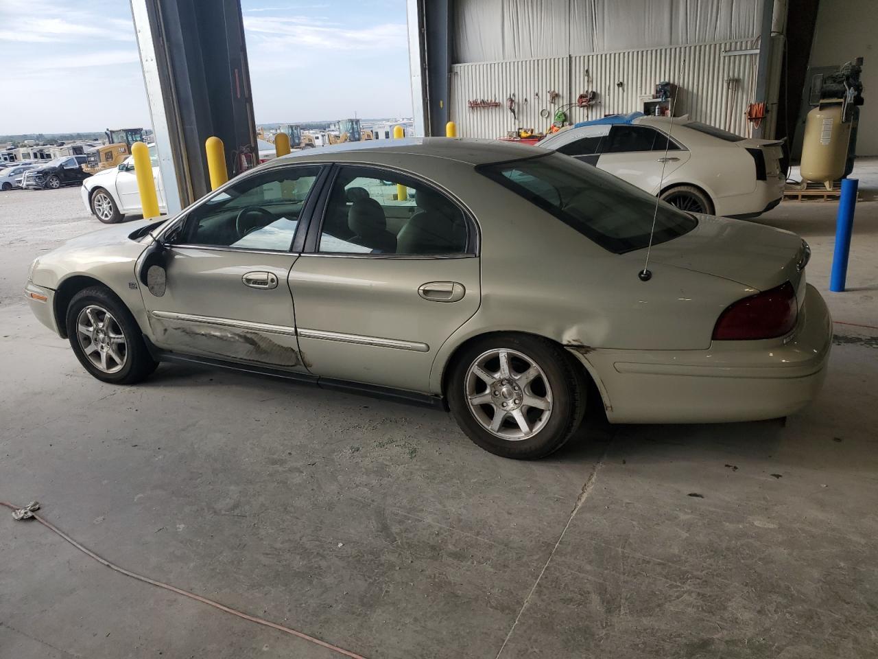 2003 Mercury Sable Ls Premium - Image 2