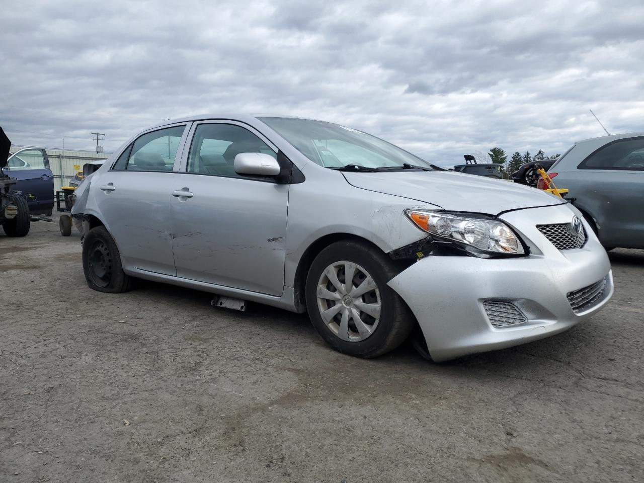 2010 Toyota Corolla Base - Фото 4