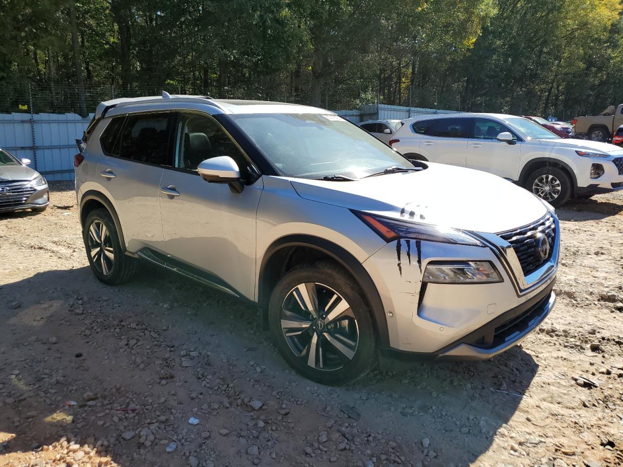 2023 Nissan Rogue Sl - Фото 4