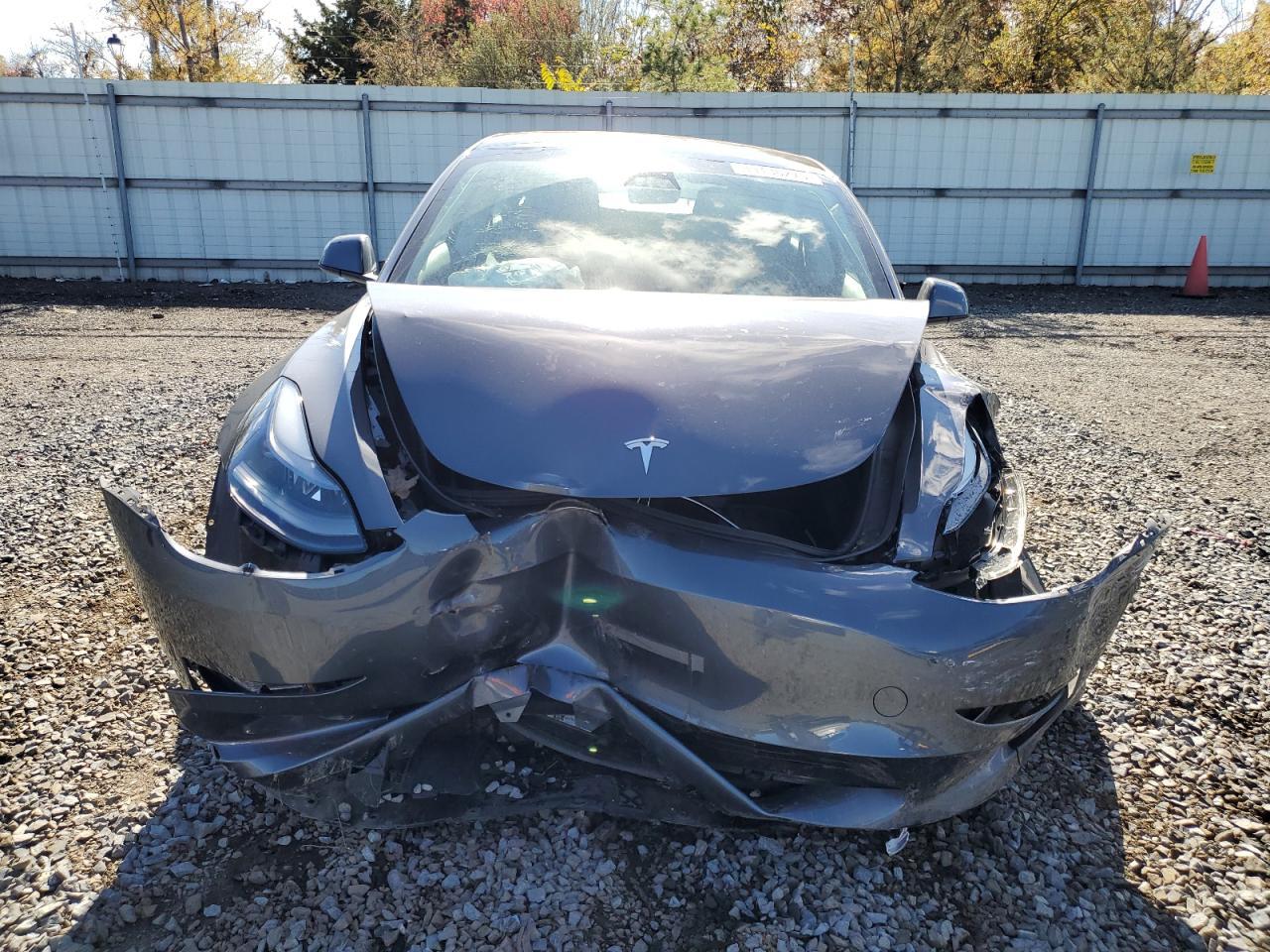 2023 Tesla Model 3 - Image 5