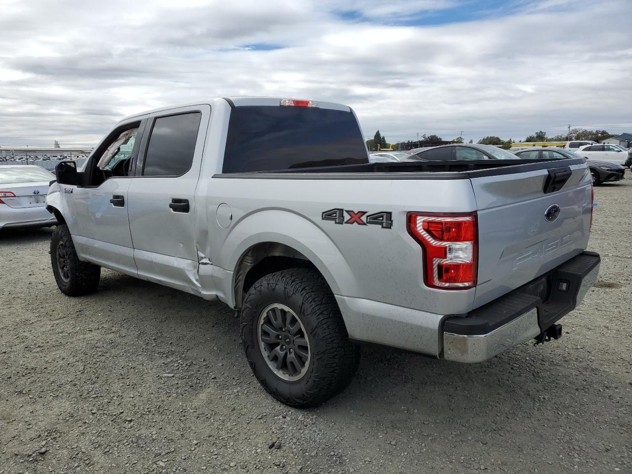2018 Ford F150 Supercrew - Фото 2
