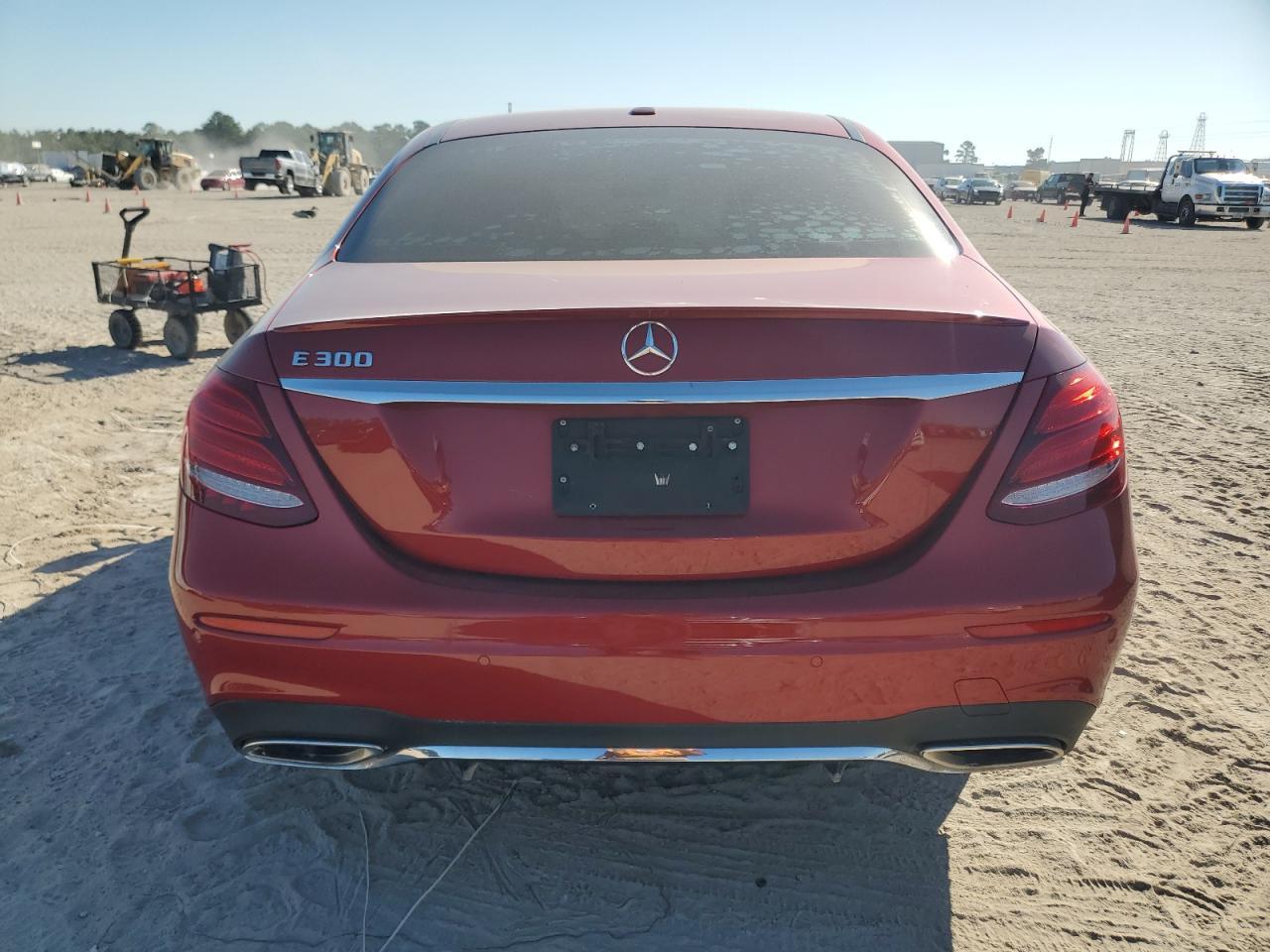 2019 Mercedes-Benz E 300 - Фото 6