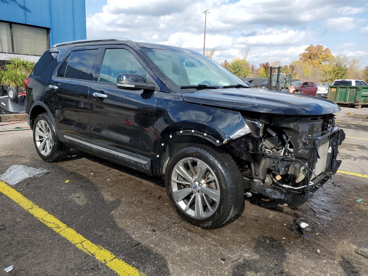 2018 Ford Explorer Limited - Фото 4