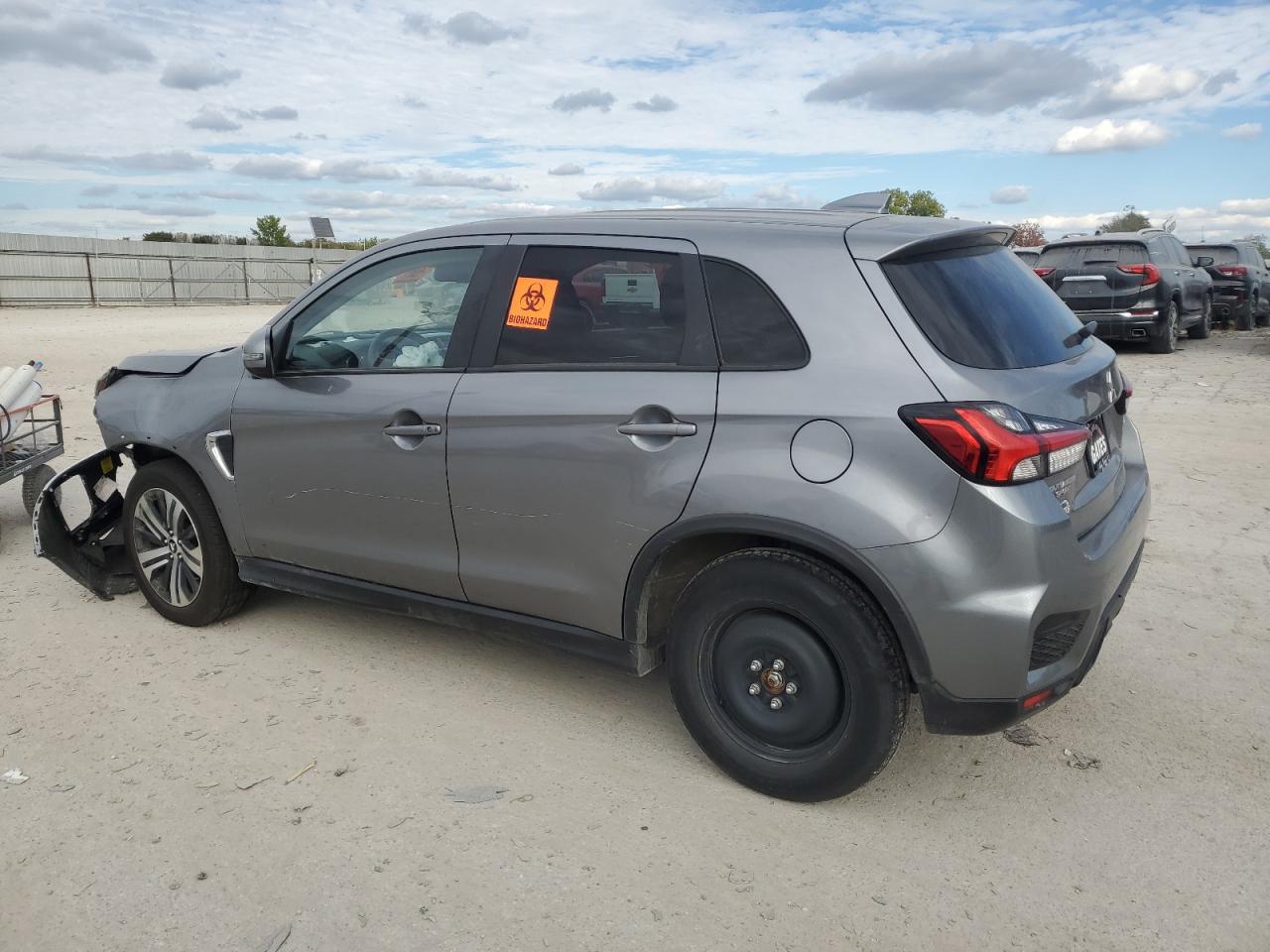 2021 Mitsubishi Outlander Sport Es - Фото 2