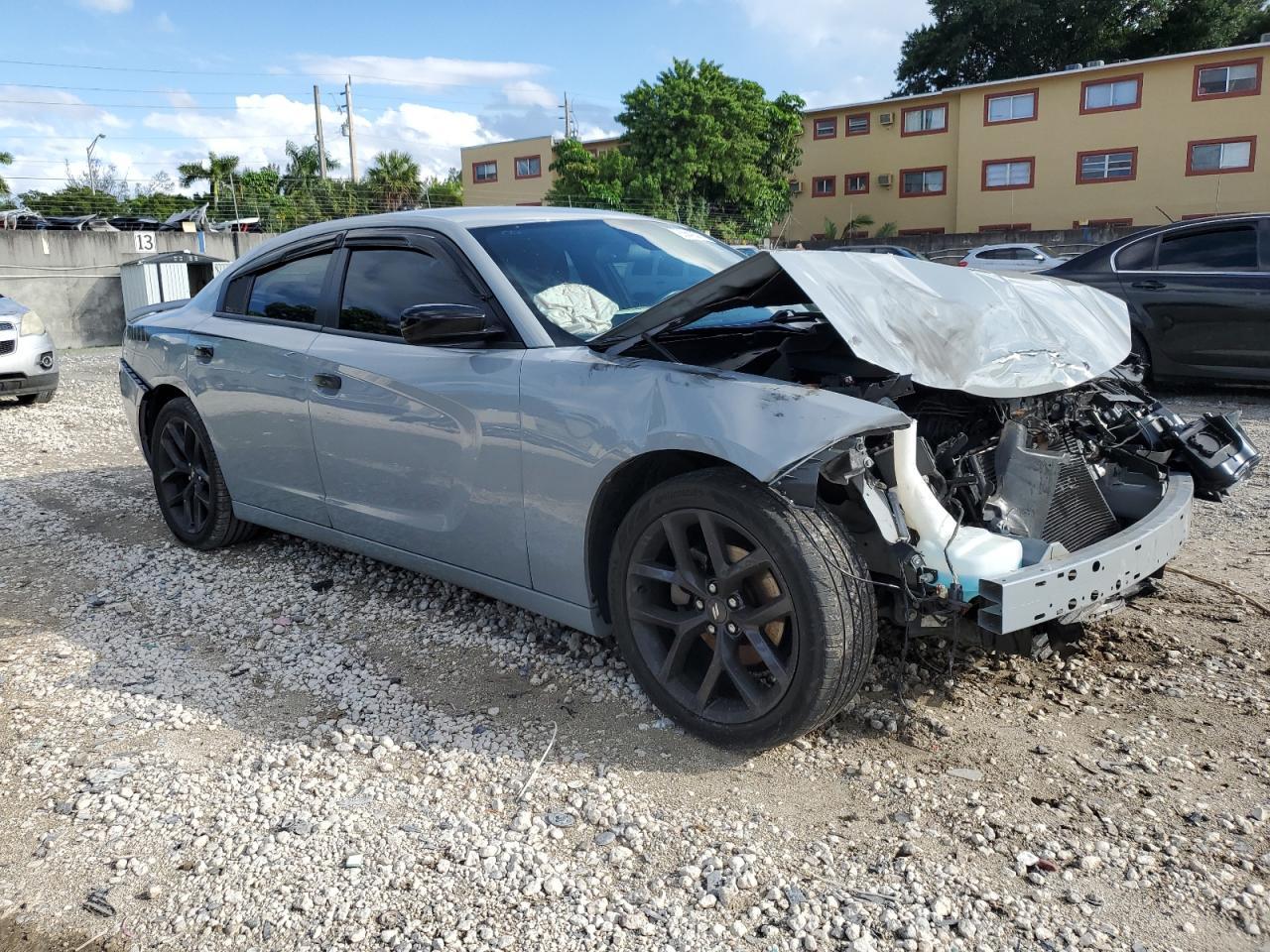 2021 Dodge Charger Sxt - Фото 4