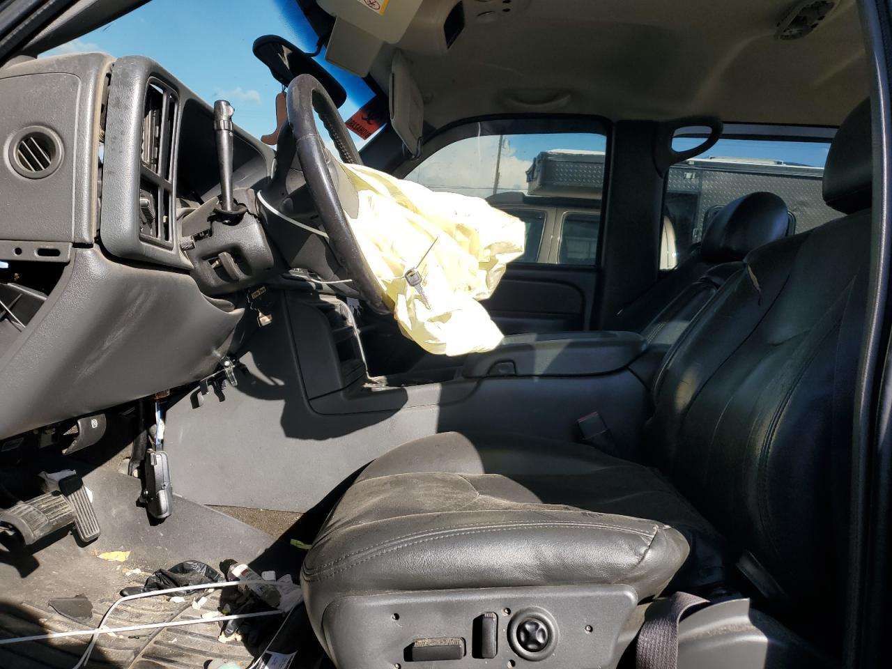 2005 Chevrolet Silverado K2500 Heavy Duty - Фото 7