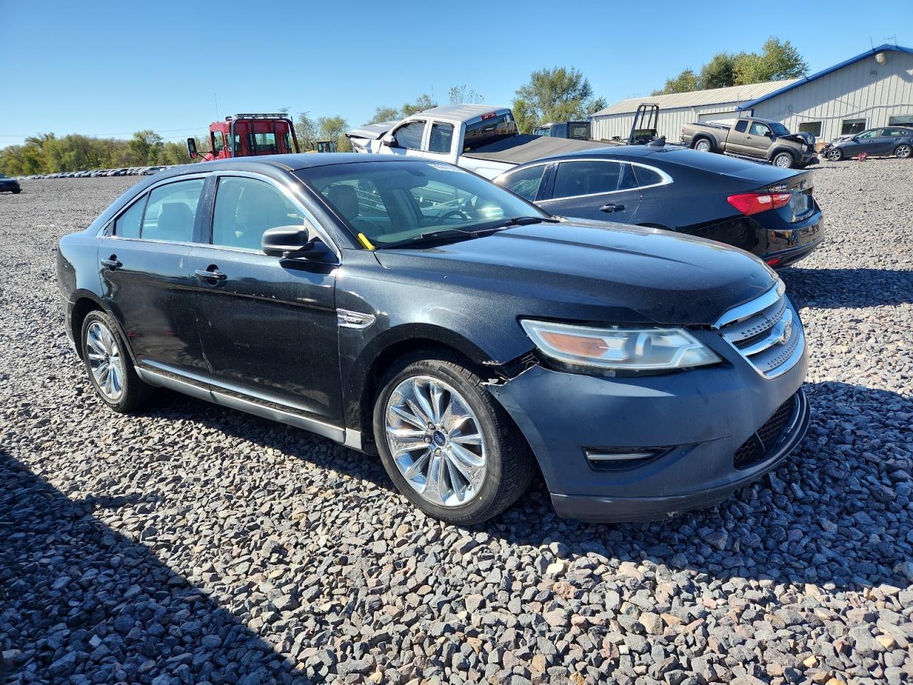 2010 Ford Taurus Limited - Image 4