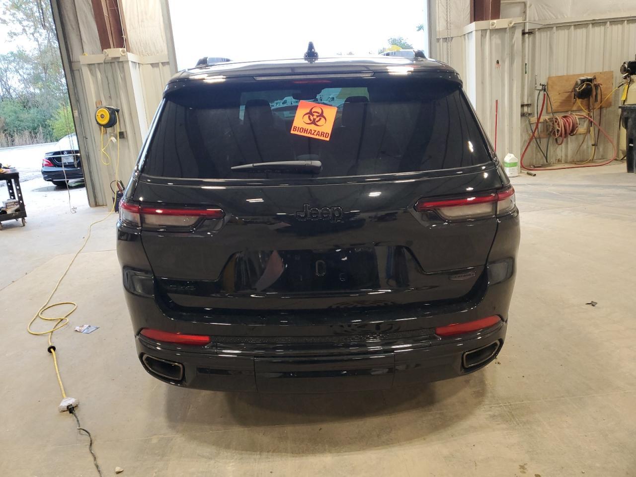 2025 Jeep Grand Cherokee L Summit - Image 6