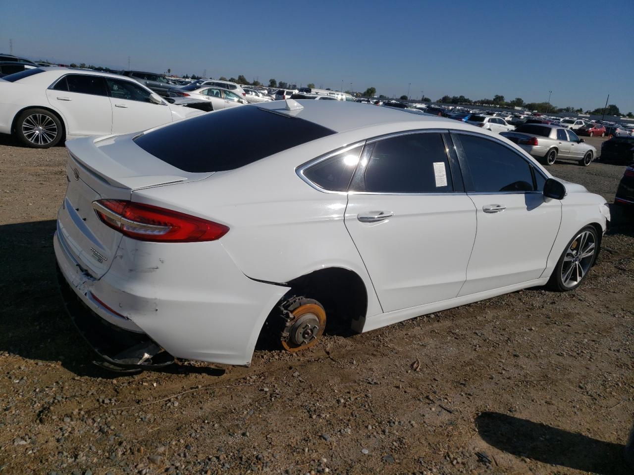 2020 Ford Fusion Titanium - Фото 3