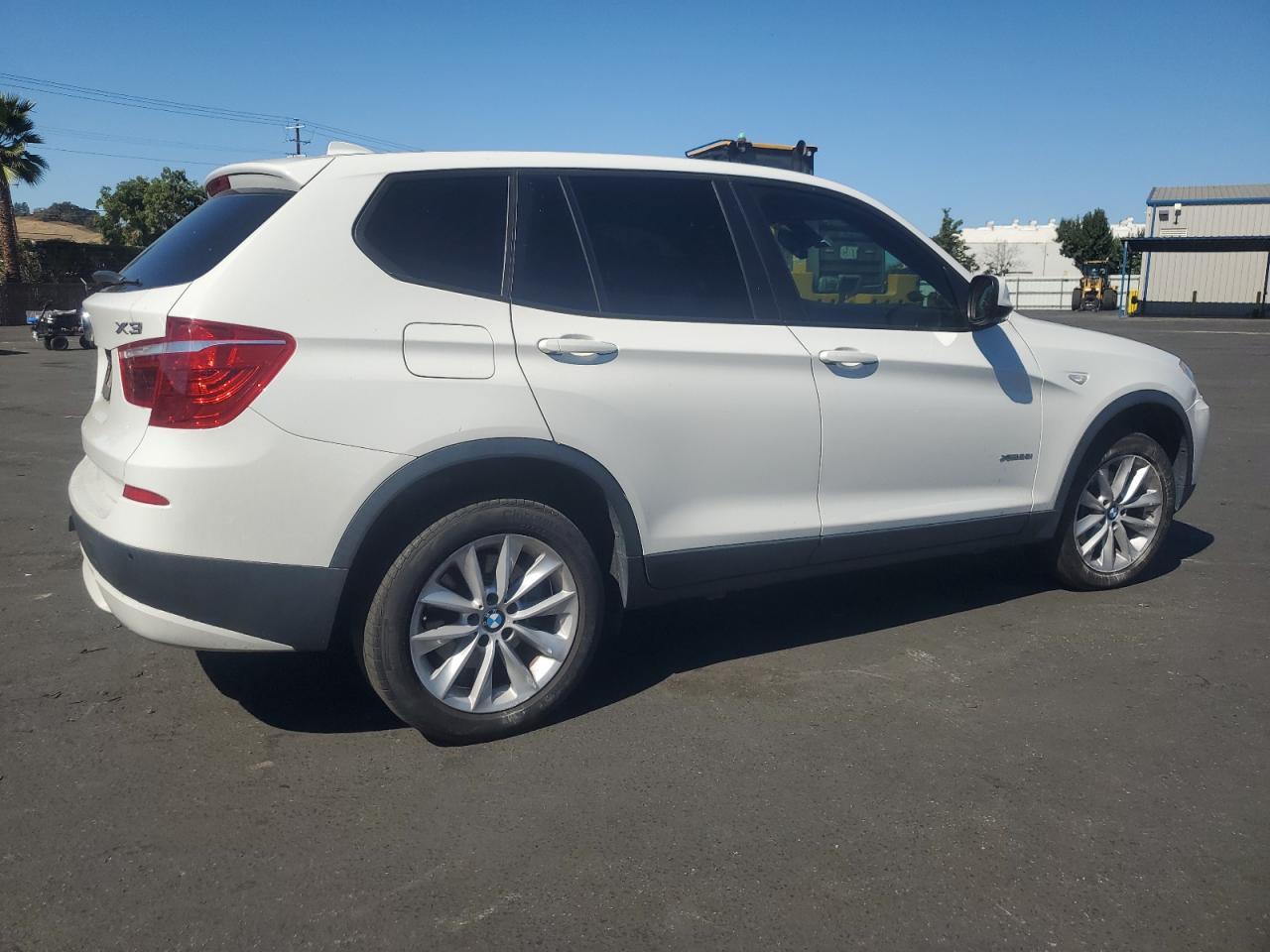 2014 BMW X3 xDrive28I - Image 3