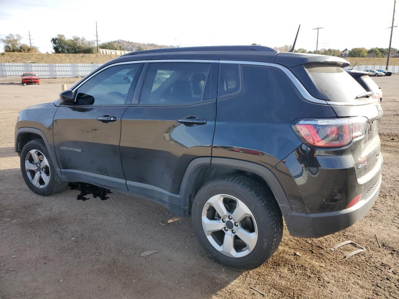 2018 Jeep Compass Latitude - Фото 2