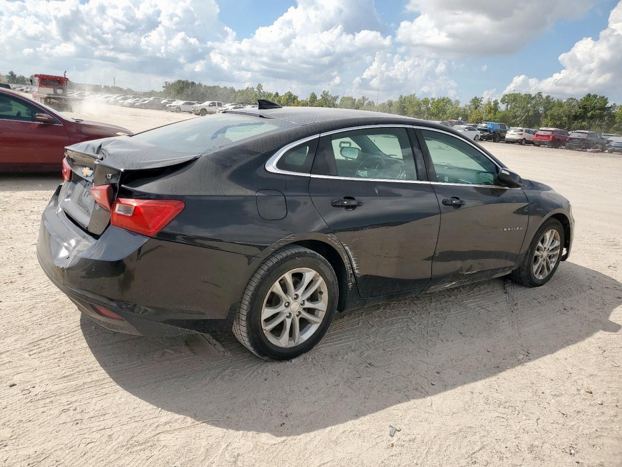 2017 Chevrolet Malibu Lt - Image 3