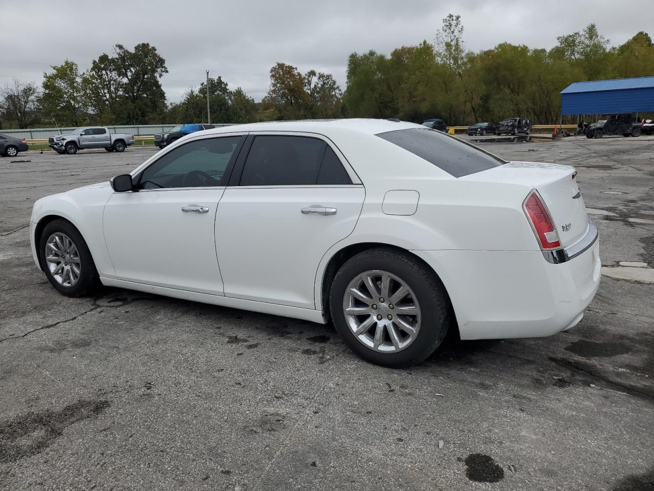 2012 Chrysler 300 Limited - Image 2