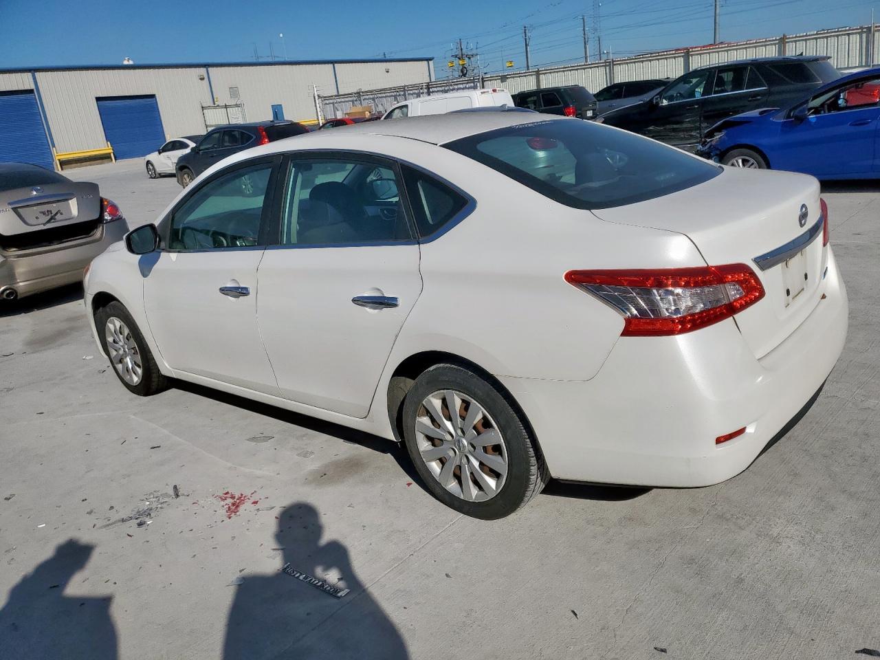 2014 Nissan Sentra S - Фото 2